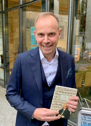 Michael Maul mit Preisträgerbuch